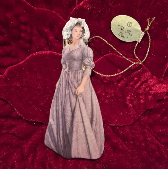 The Legendary Costumes of Scarlett O'Hara Xmas Ornament Collection- NWT is  available for purchase on au PAY Market - Imported Goods Online Store  Co.Ltd. | au PAY Market - Online Shopping Site